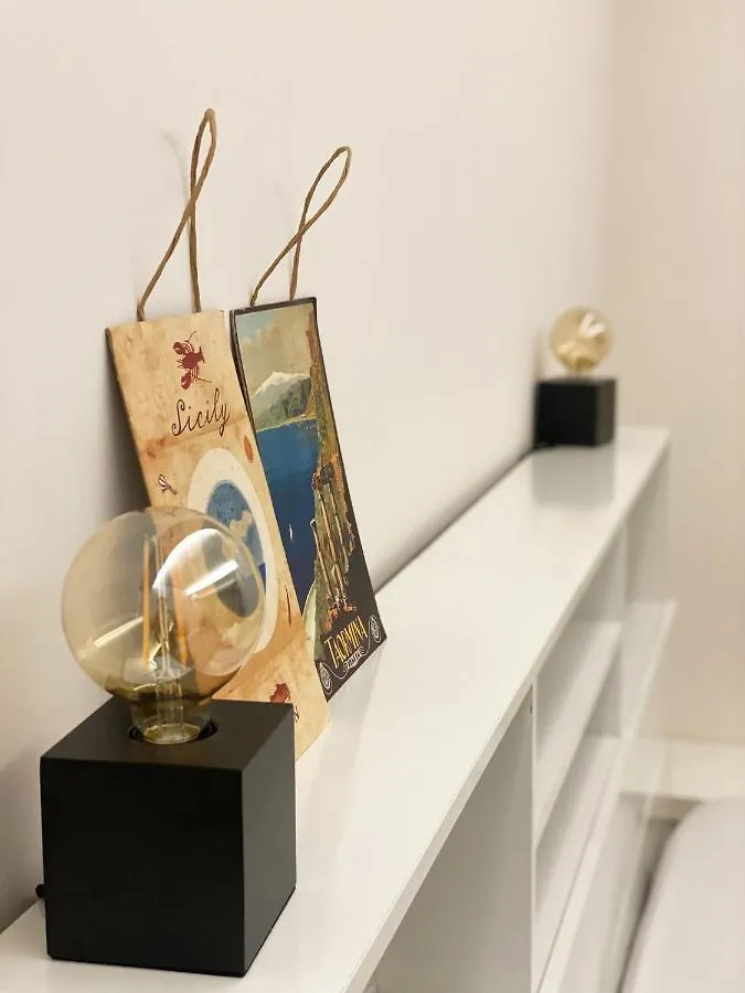 Emanuele Domus Apartment 卡塔尼亚